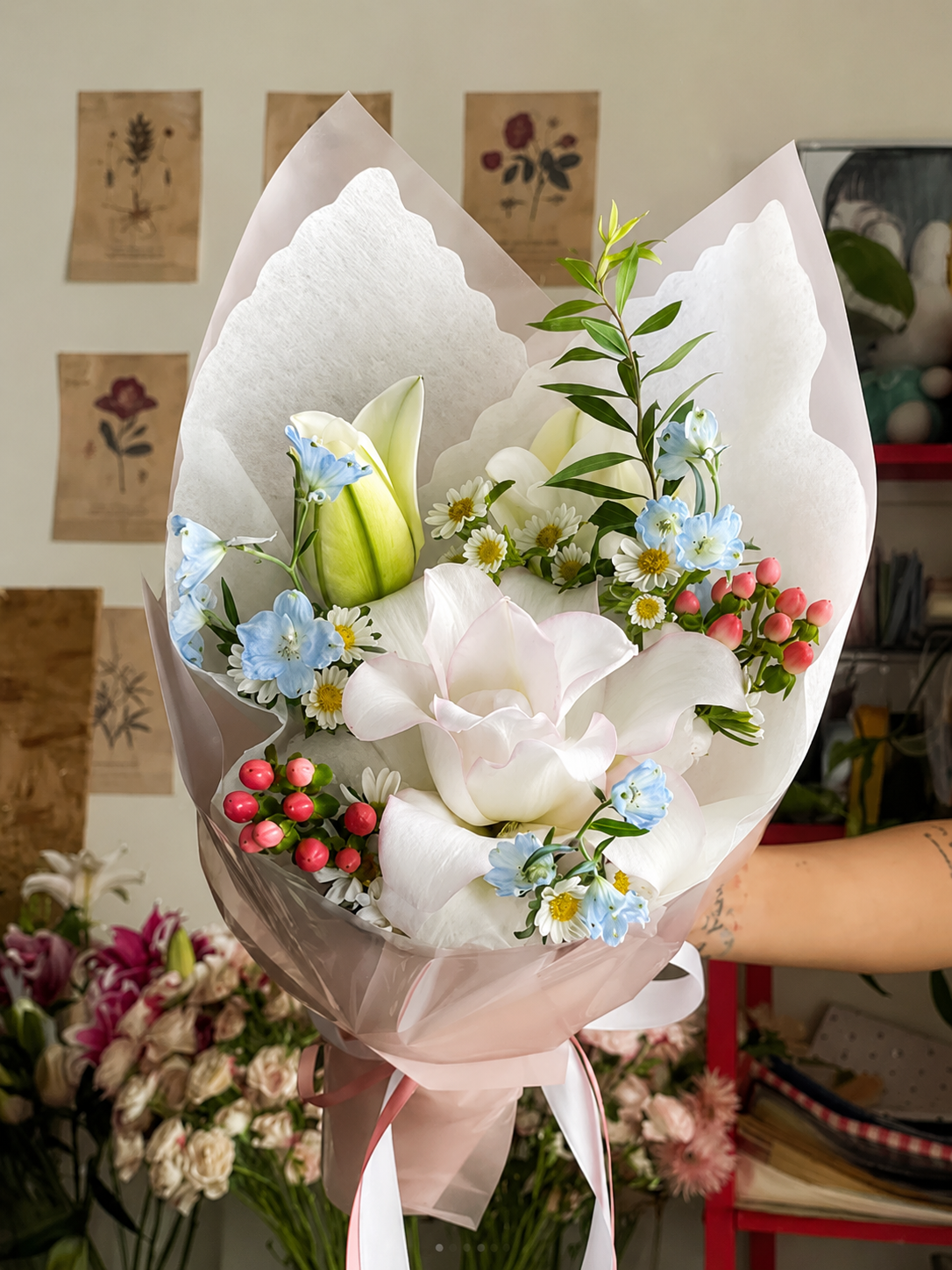 Anouskaly chi tiết 2-1 - hoa ly trang xanh thanh khiet Flocaa