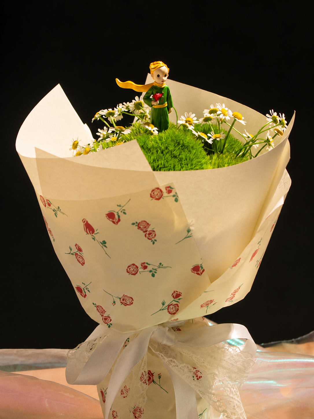 Le Petit Prince Celestial Garden chi tiết 1-1 - hoa sinh nhat dong co co tich Flocaa
