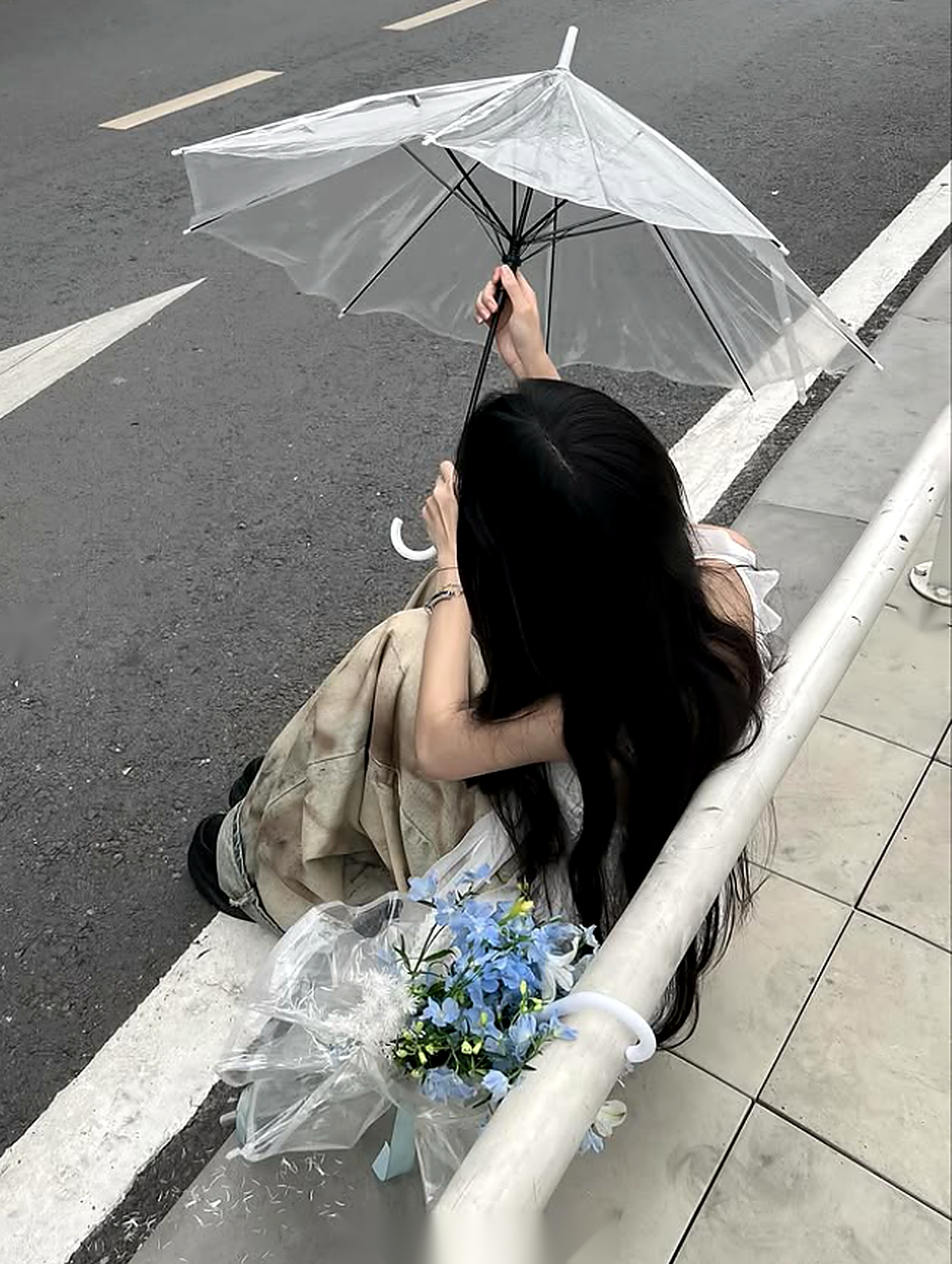 After The Storm Bouquet chi tiết 2-2 - hoa dong vien xanh baby trang Flocaa