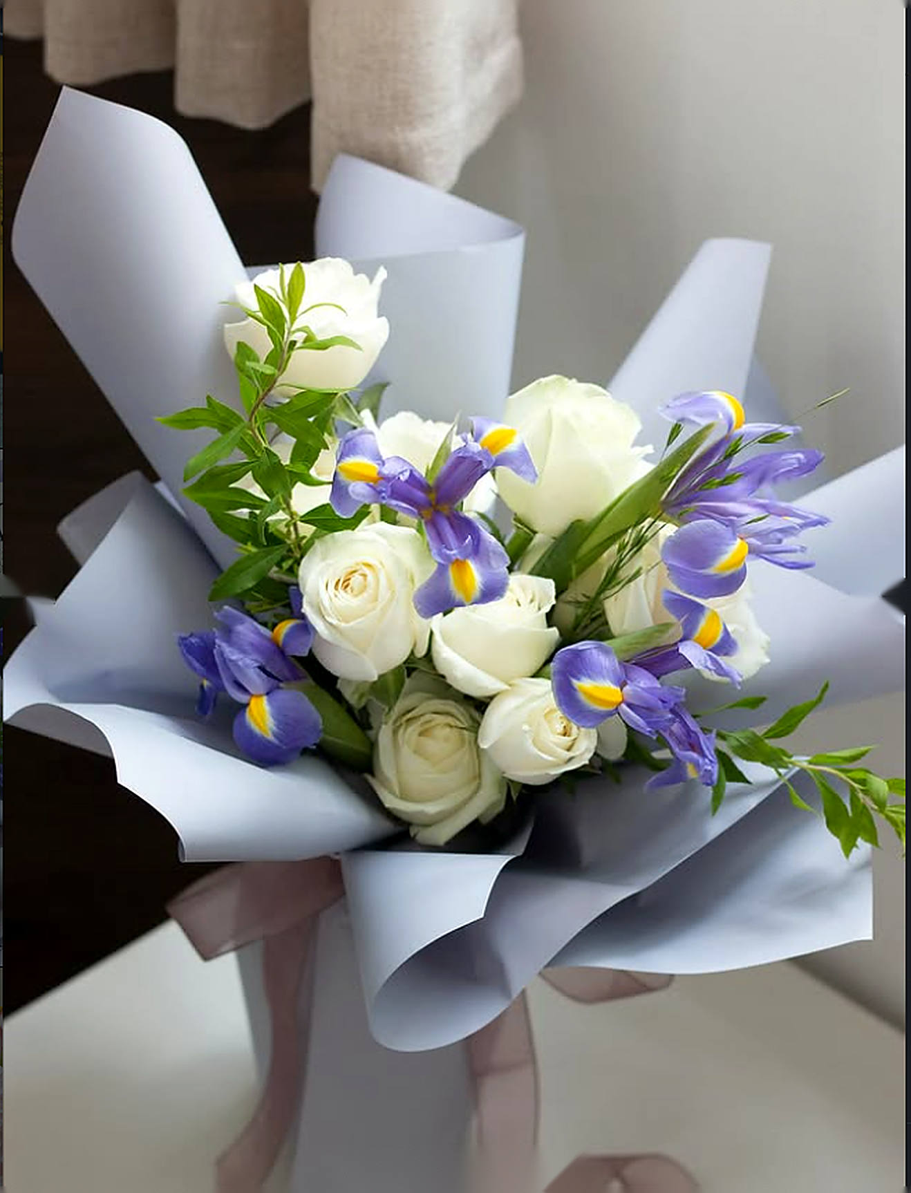 Lavender Whisper chi tiết 1-1 - hoa sang trong trang tim lavender Flocaa