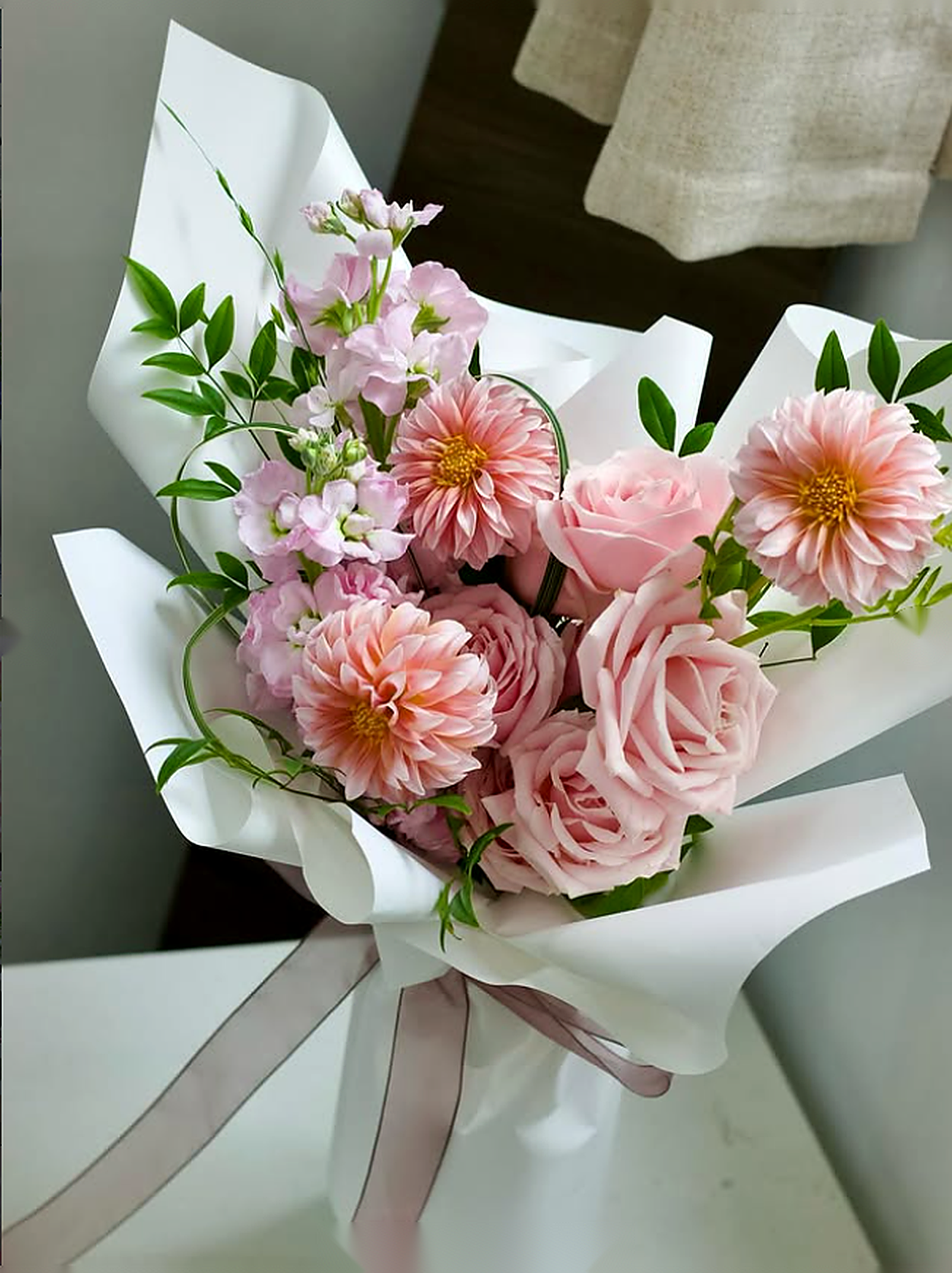 Peach Please Bouquet chi tiết 2-3 - hoa tinh yeu hong dao nu tinh Flocaa